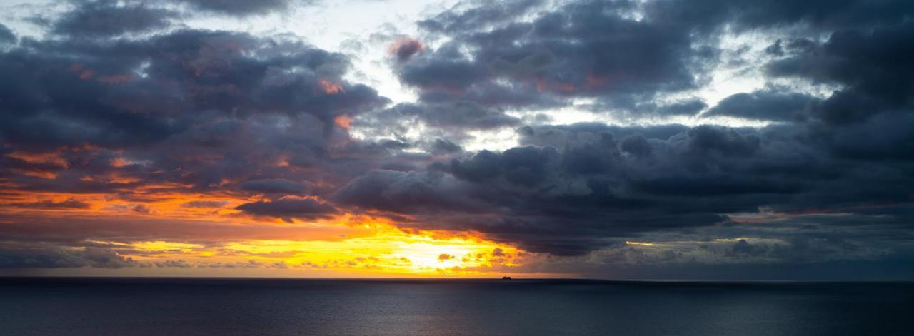 Apartamento Shearwaters - Sounds Of The Sea Funchal  Exterior foto