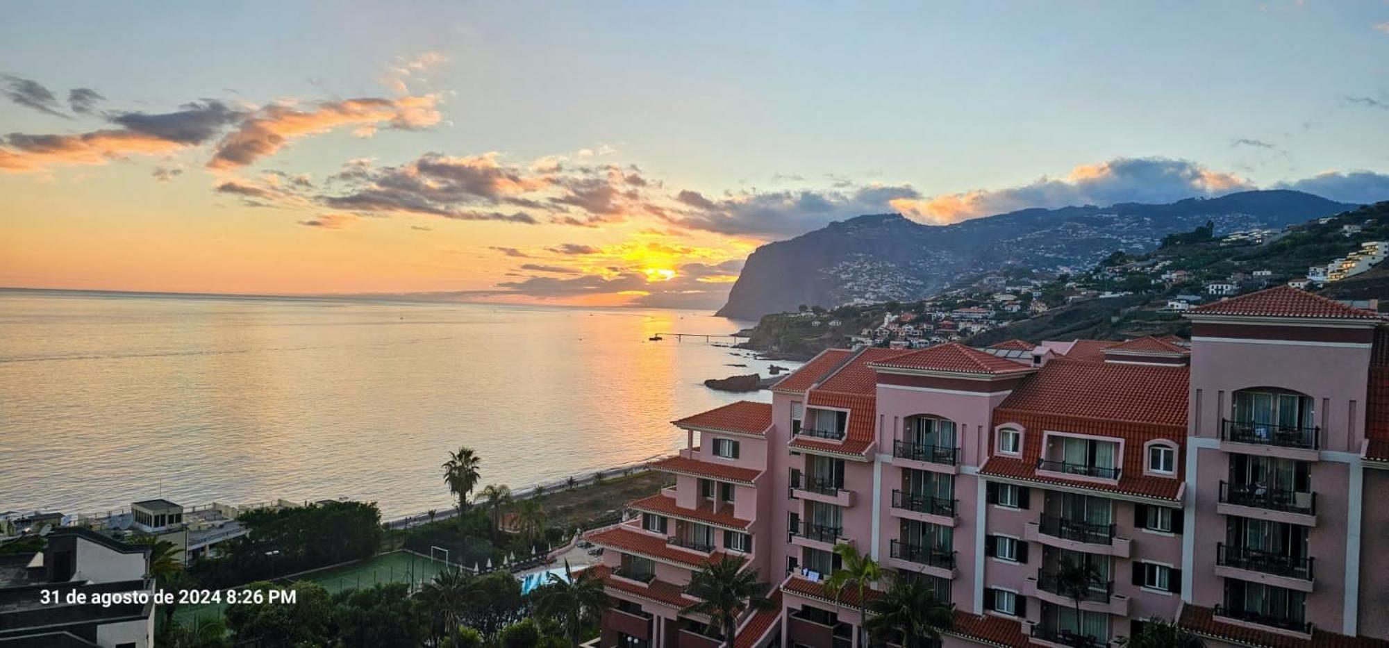 Apartamento Shearwaters - Sounds Of The Sea Funchal  Exterior foto